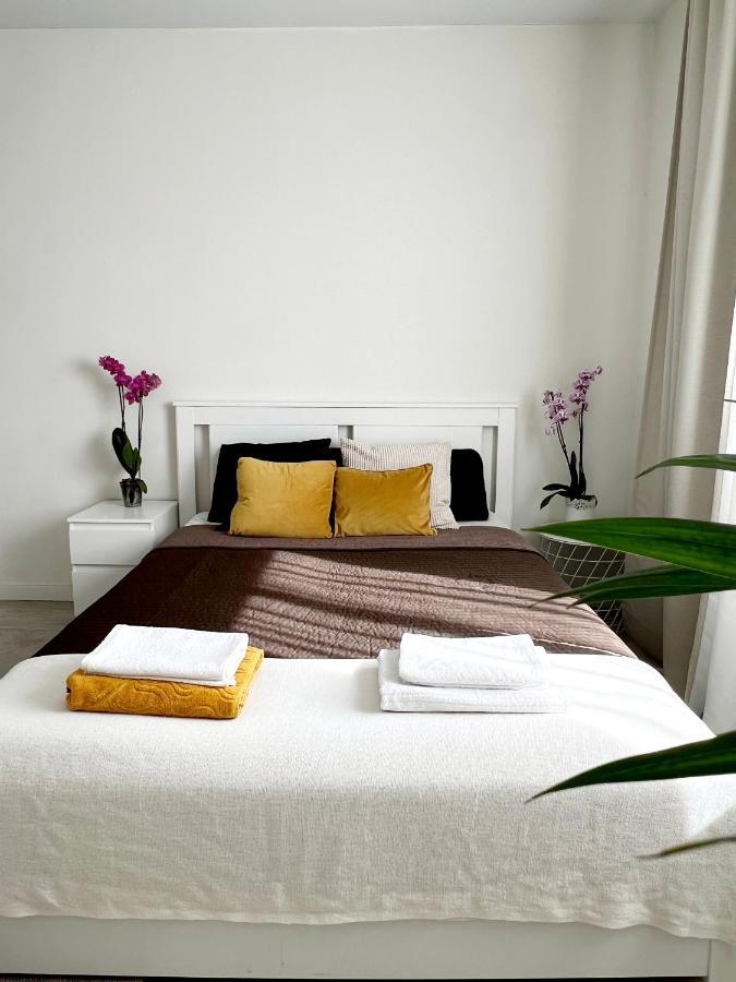 Cozy Modren Apartment On Malvarrosa Beach Valencia Exterior foto